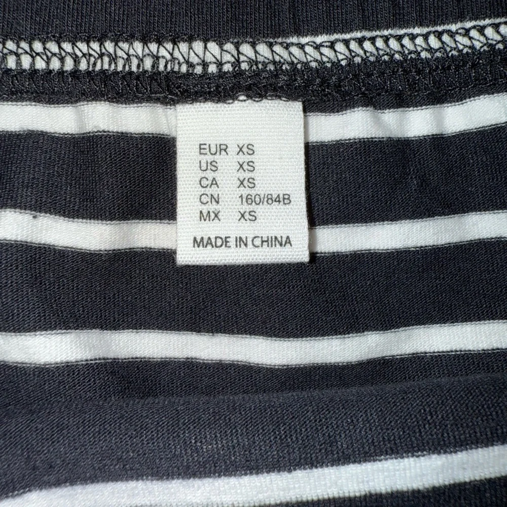 Black & White Striped Knit Pencil Mini Skirt XS Stretch Jersey Bodycon